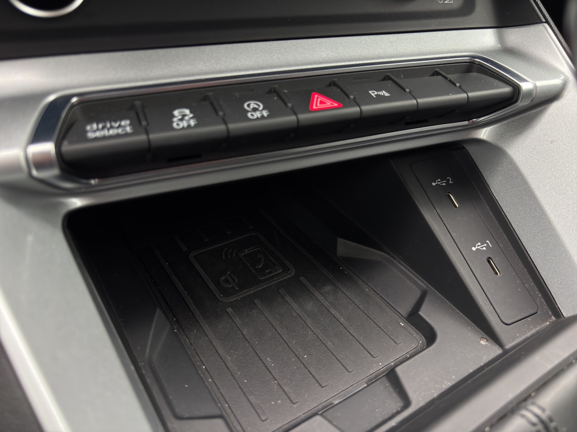 AUDI Q3 Sportback 35 TDI S line Attraction quattro S-tronic-image-15