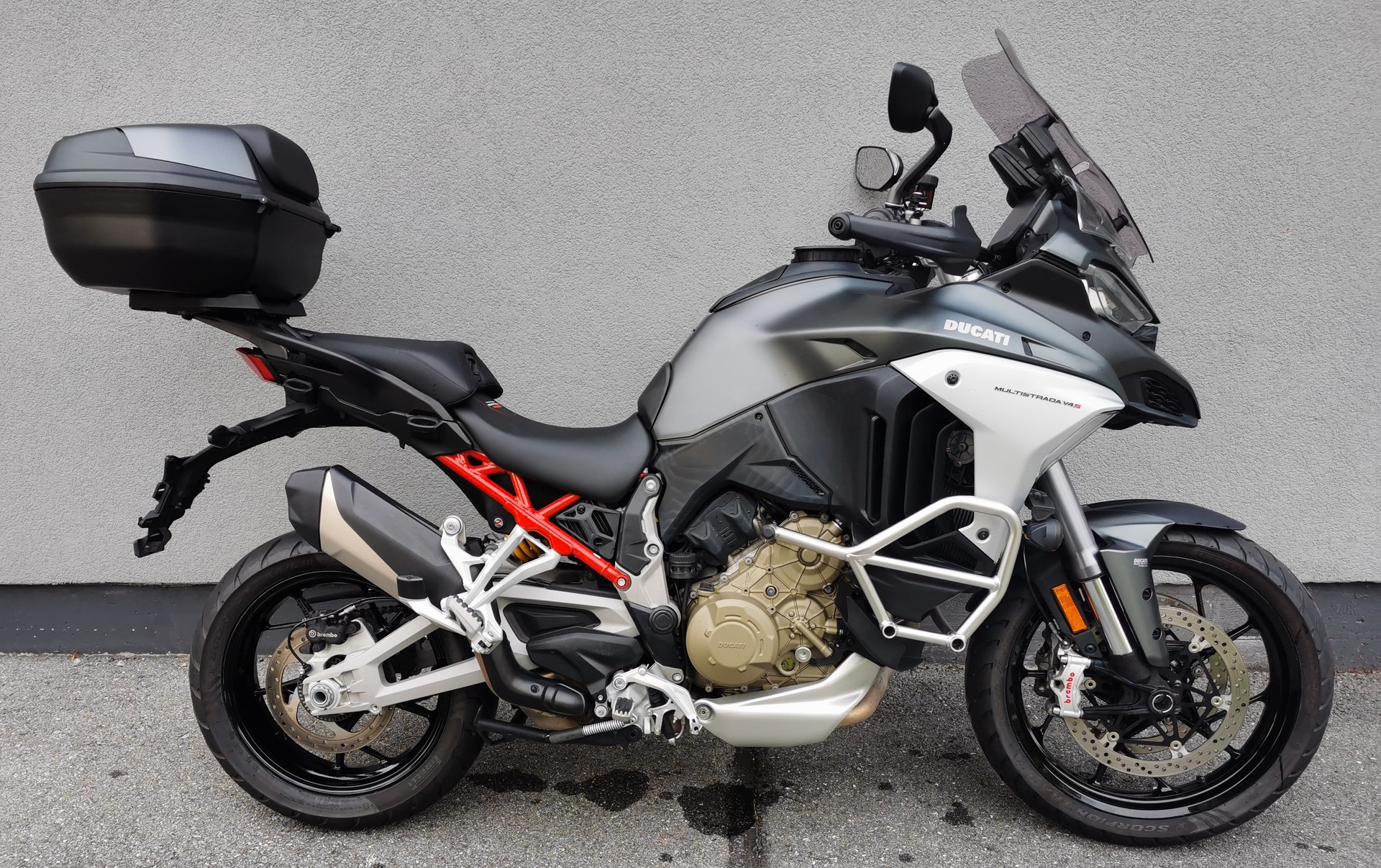 DUCATI Multistrada V4 S Travel & Radar