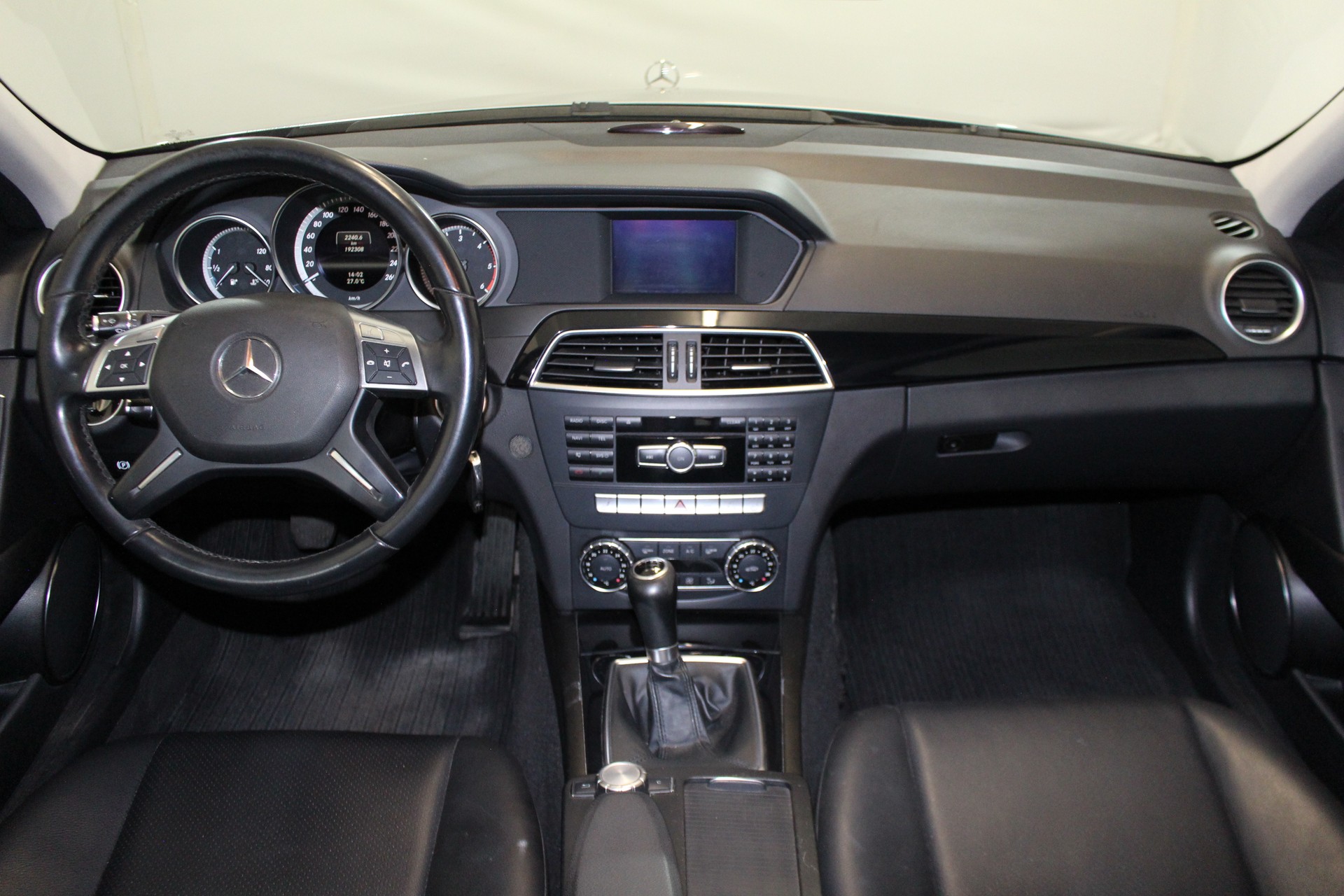 MERCEDES-BENZ C 200 CDI BlueEF Kombi-image-13