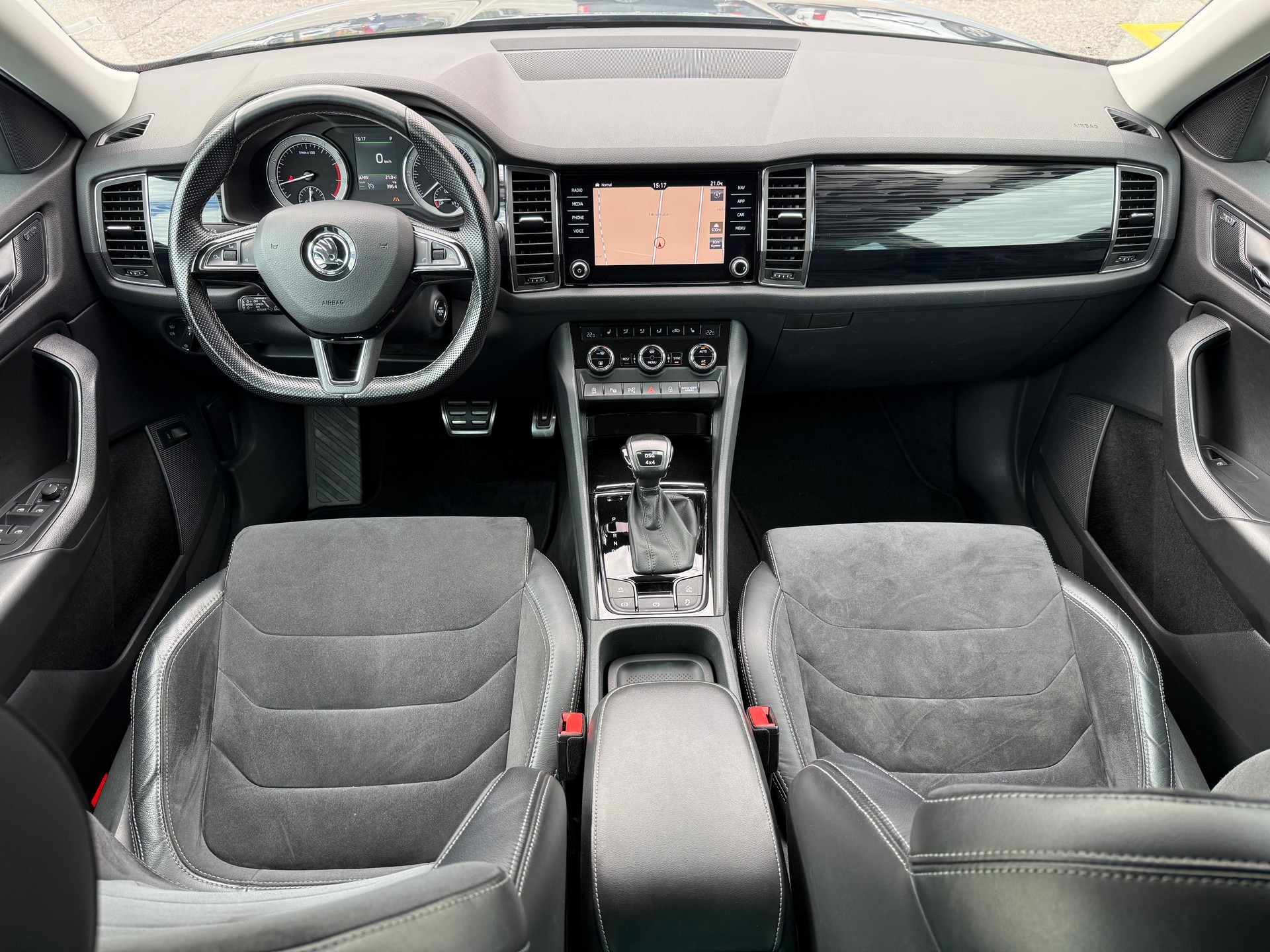 SKODA Kodiaq 2.0 TSI Style DSG-image-19