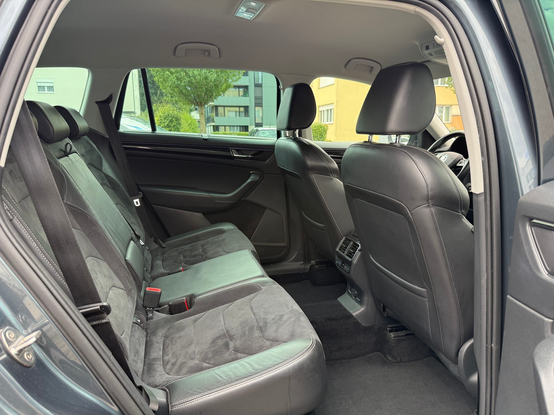 SKODA Kodiaq 2.0 TSI Style DSG-image-18