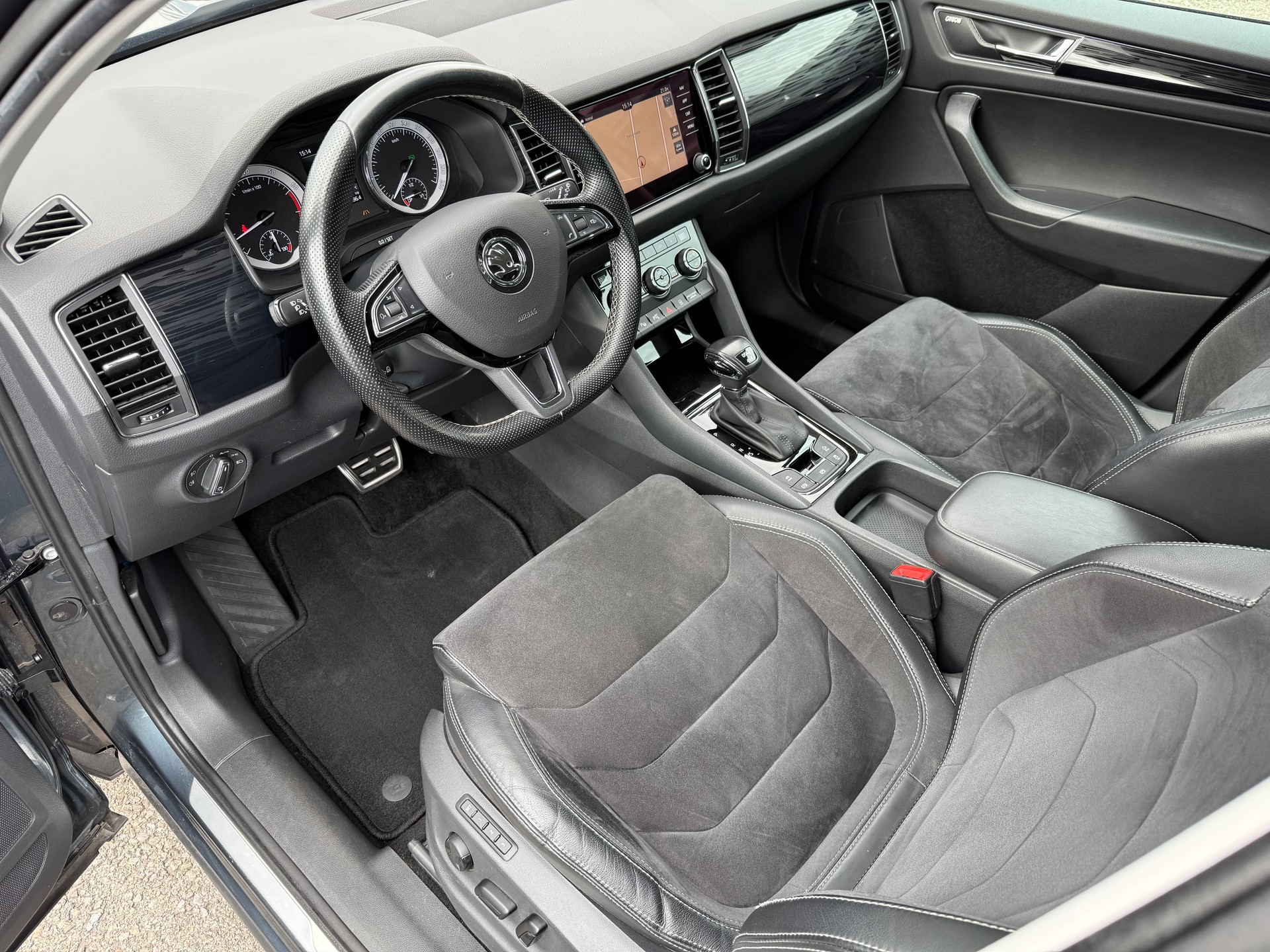 SKODA Kodiaq 2.0 TSI Style DSG-image-10