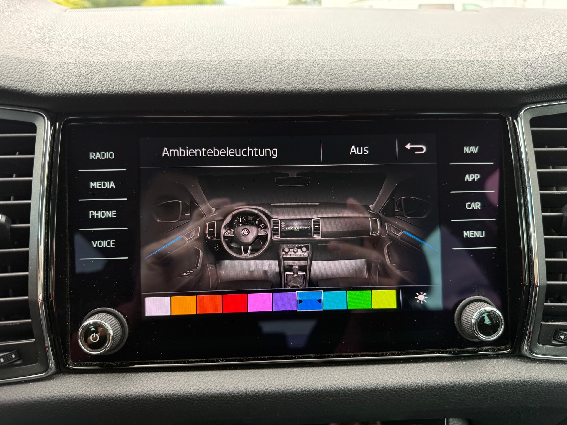 SKODA Kodiaq 2.0 TSI Style DSG-image-27