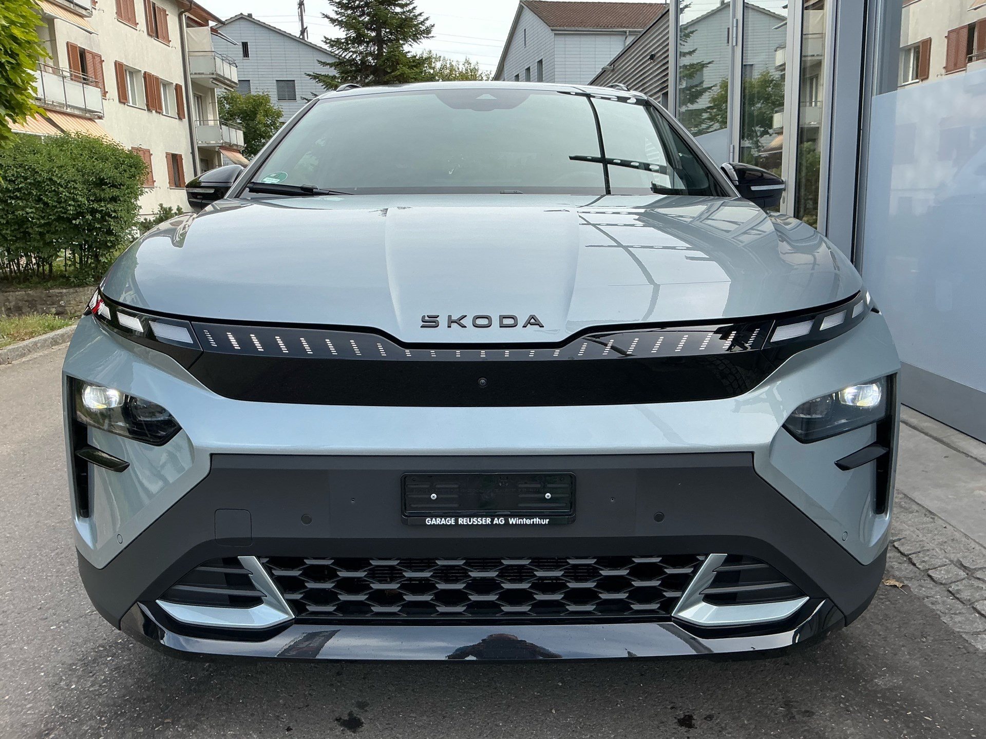SKODA Elroq RS LOUNGE 4X4 *** ANHÄNGEKUPPLUNG ***-showroom-element-1