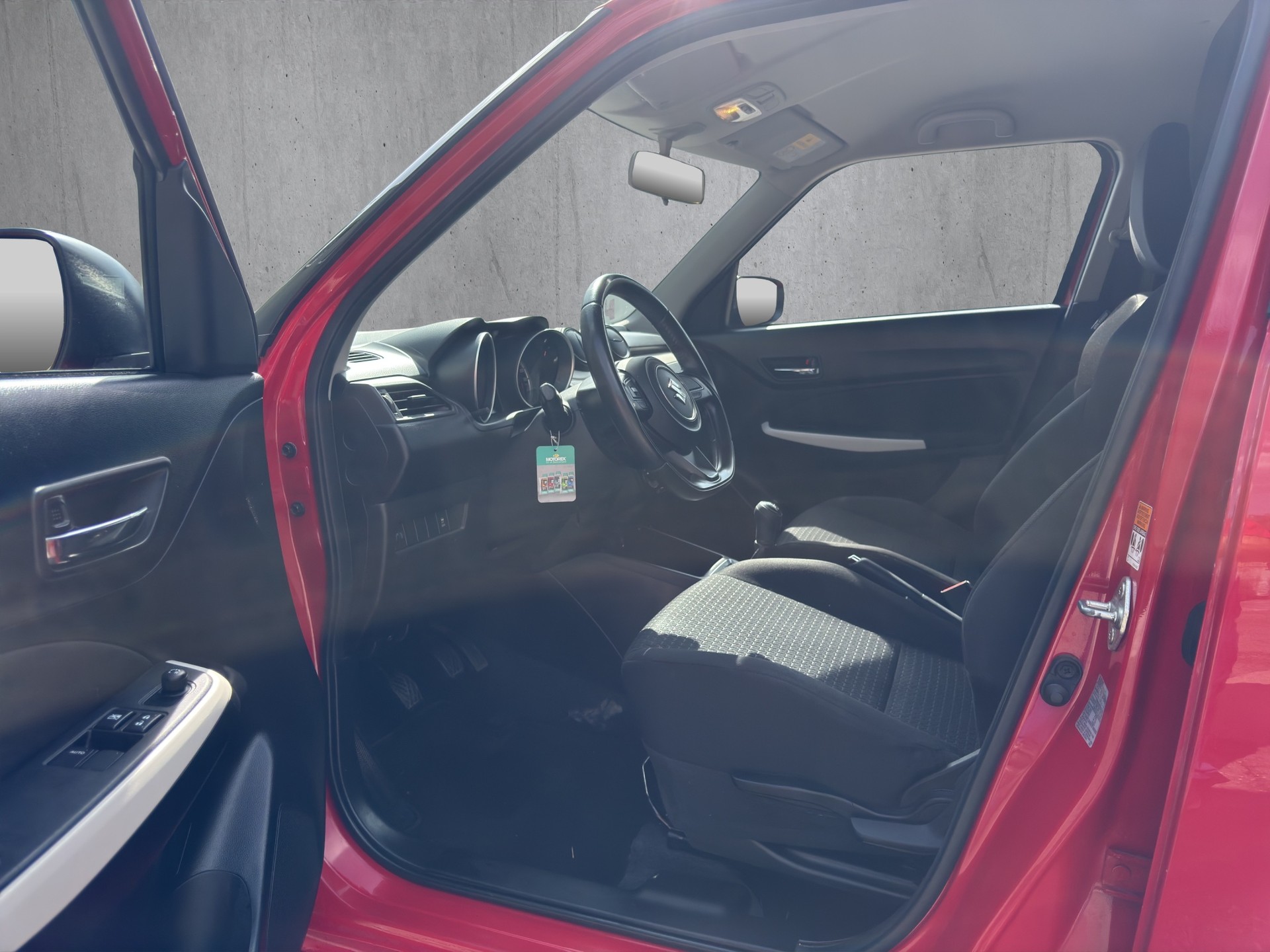 SUZUKI Swift 1.2i 16V Compact+ Allgrip 4x4-image-8