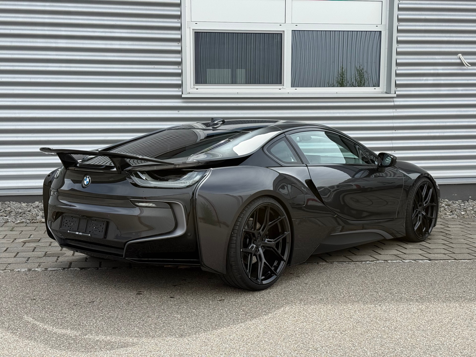 BMW i8 Coupé-image-11