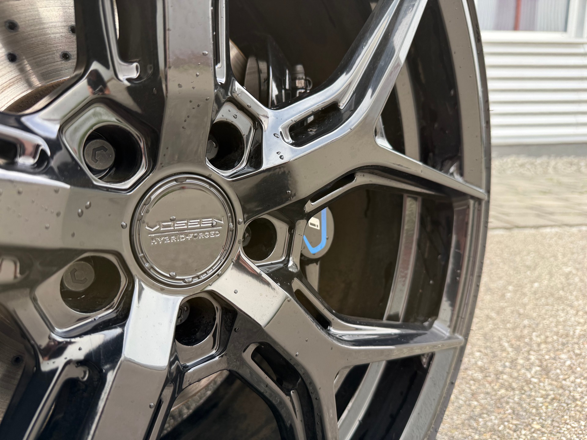 BMW i8 Coupé-showroom-element-2