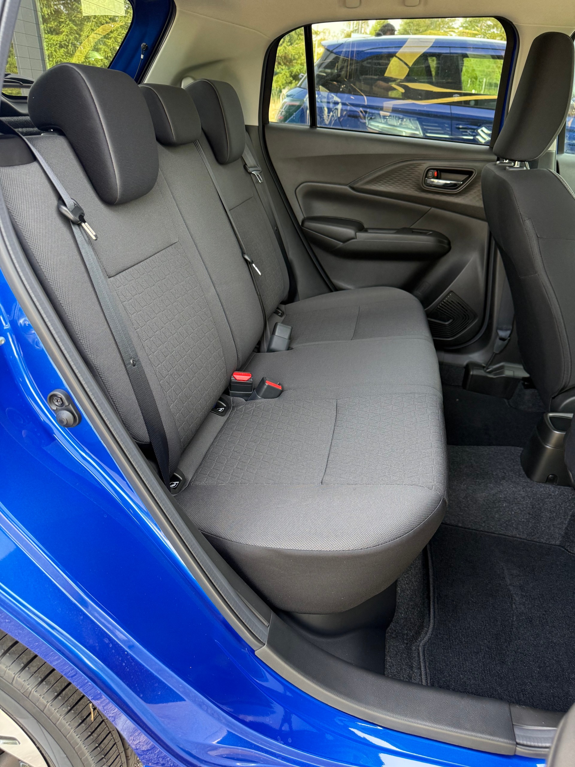 SUZUKI Swift 1.2 Piz Sulai Hybrid Top 4x4-image-7