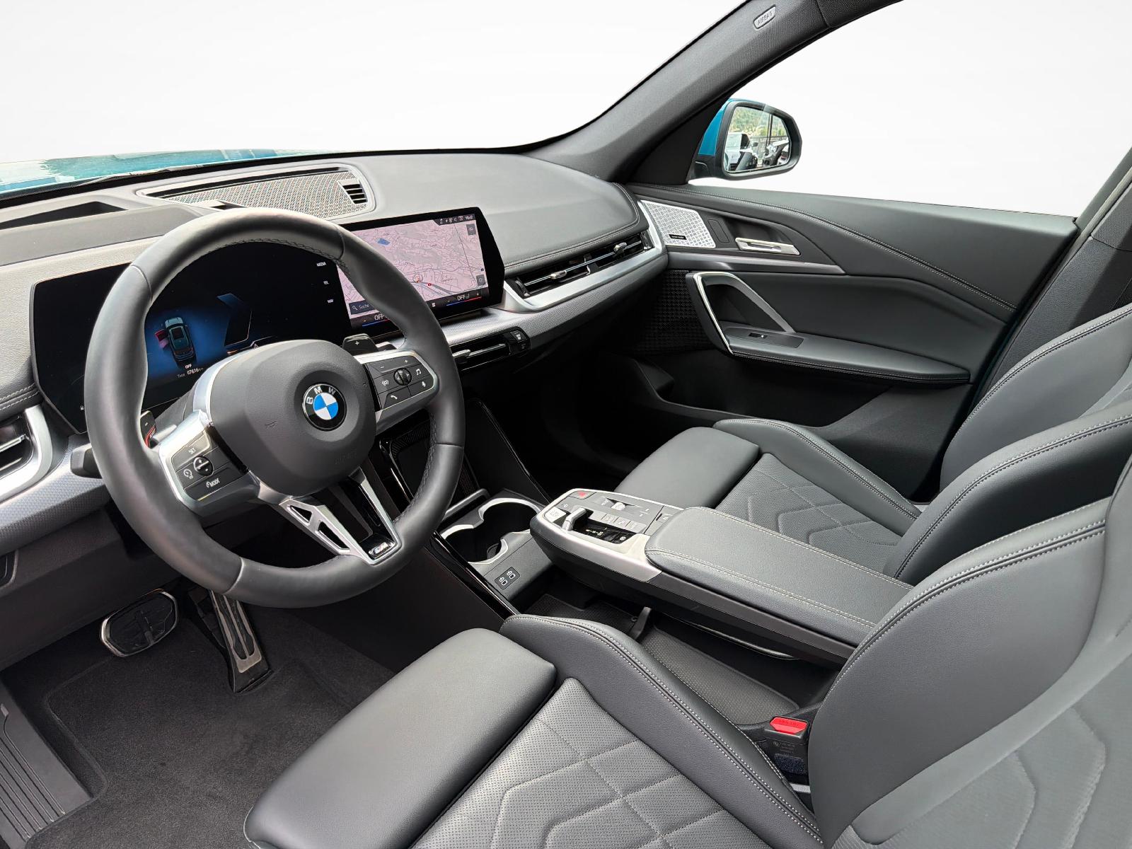 BMW X1 20d xDrive paddles-image-11