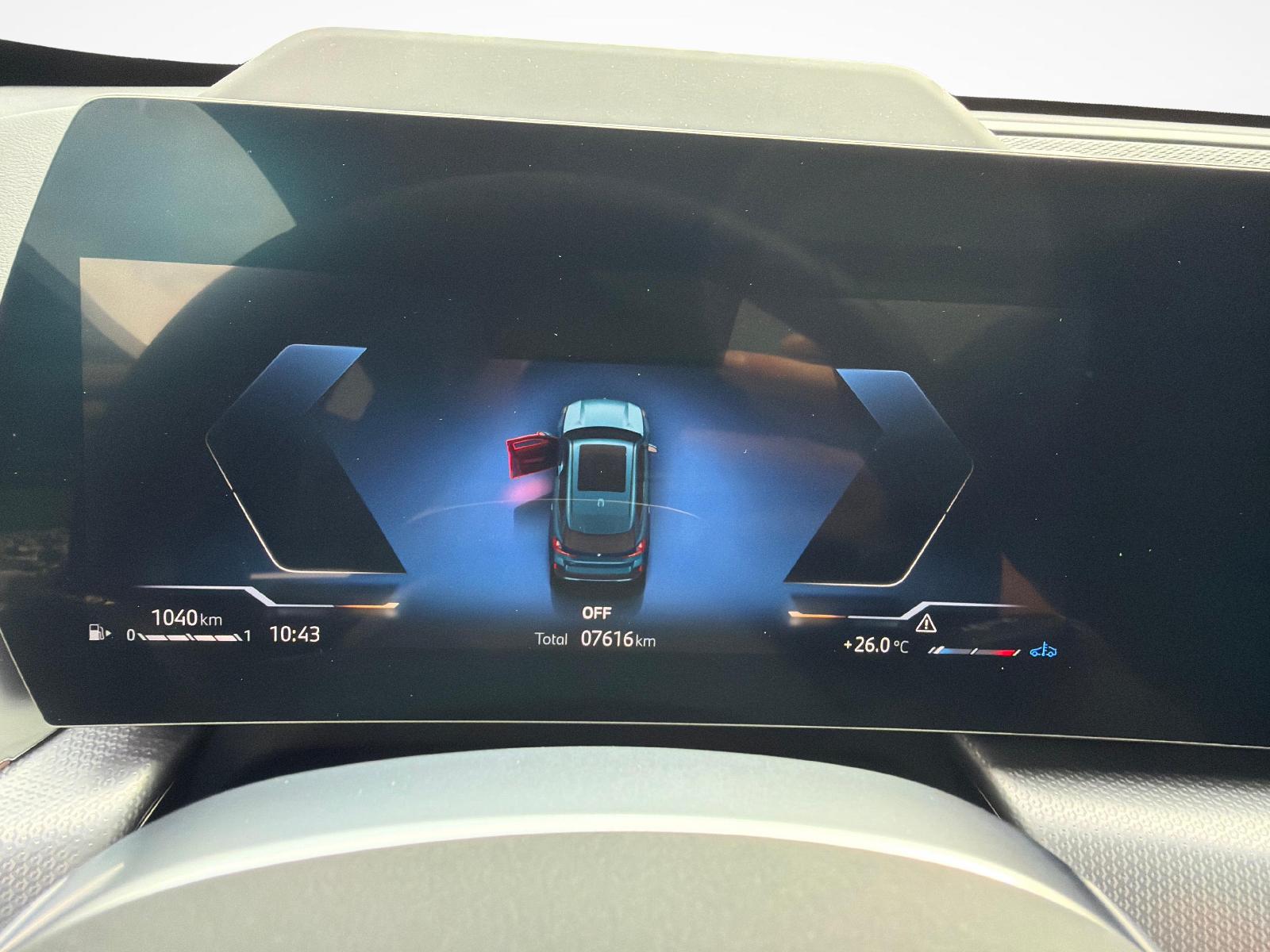 BMW X1 20d xDrive paddles-image-14