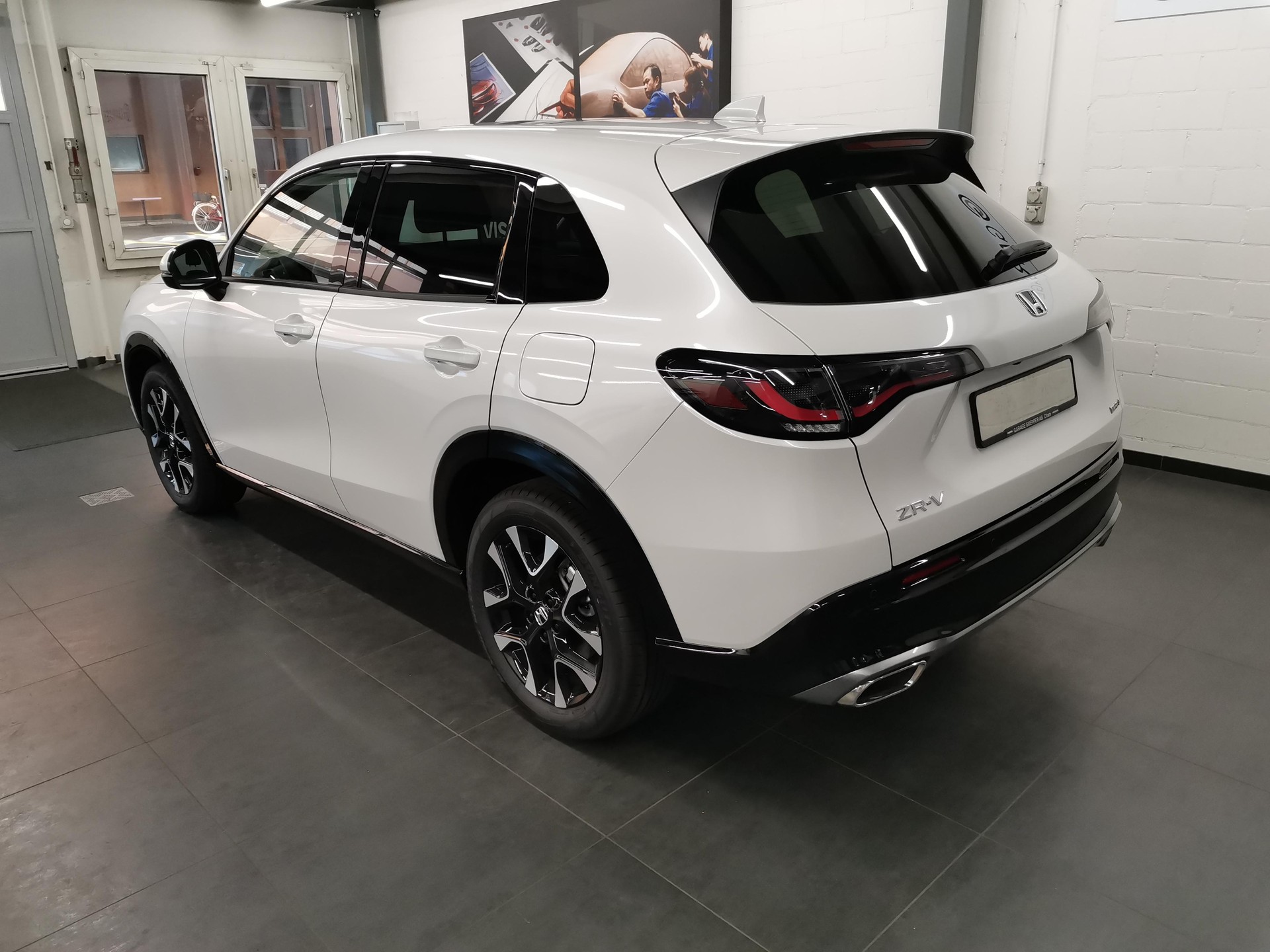 HONDA ZR-V 2.0 i-MMD Advance-image-3