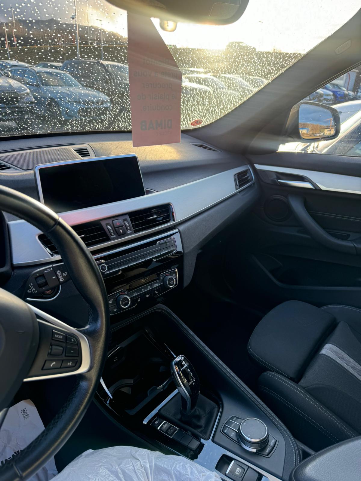 BMW 18i sDrive-image-3