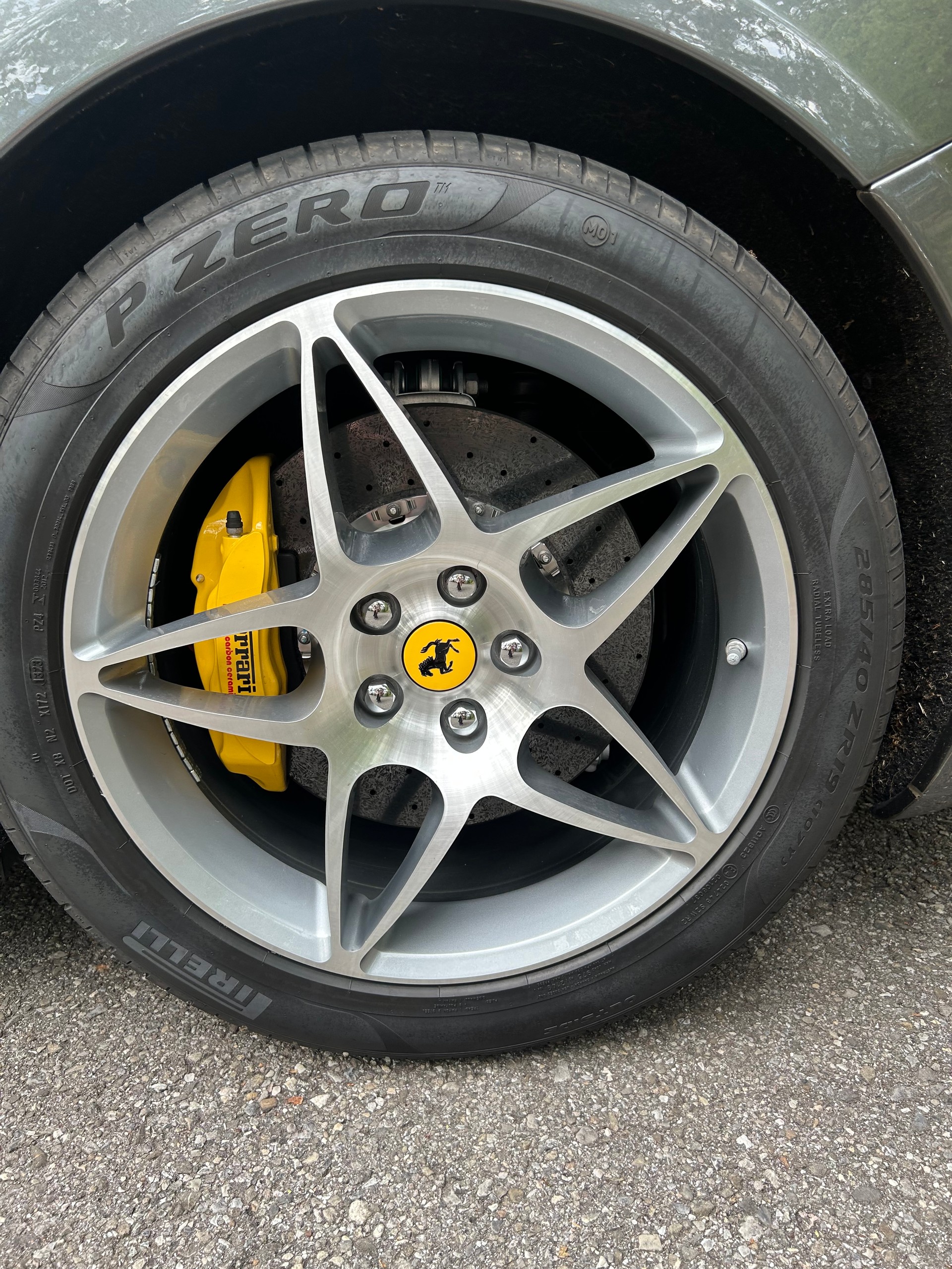 FERRARI California 4.3-image-8