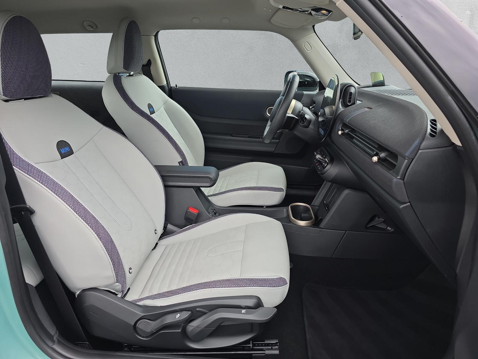 MINI Cooper C F66 1.5i (CH)-image-12