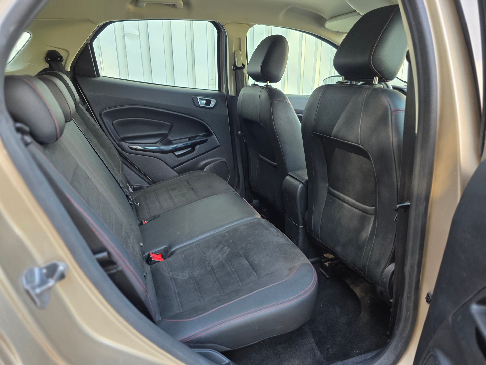 FORD EcoSport 1.0 SCTi ST-Line Automat-image-8