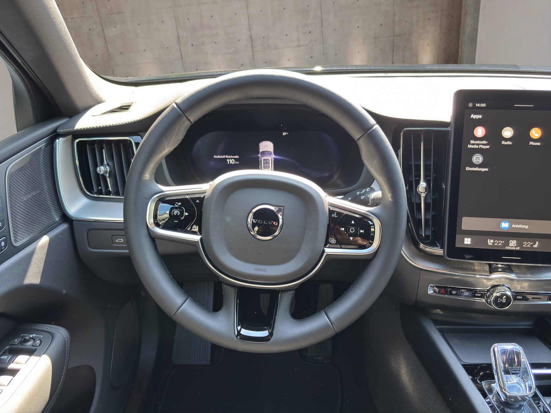 VOLVO XC60 2.0 B5 MH Black Edition AWD Ultra-image-10