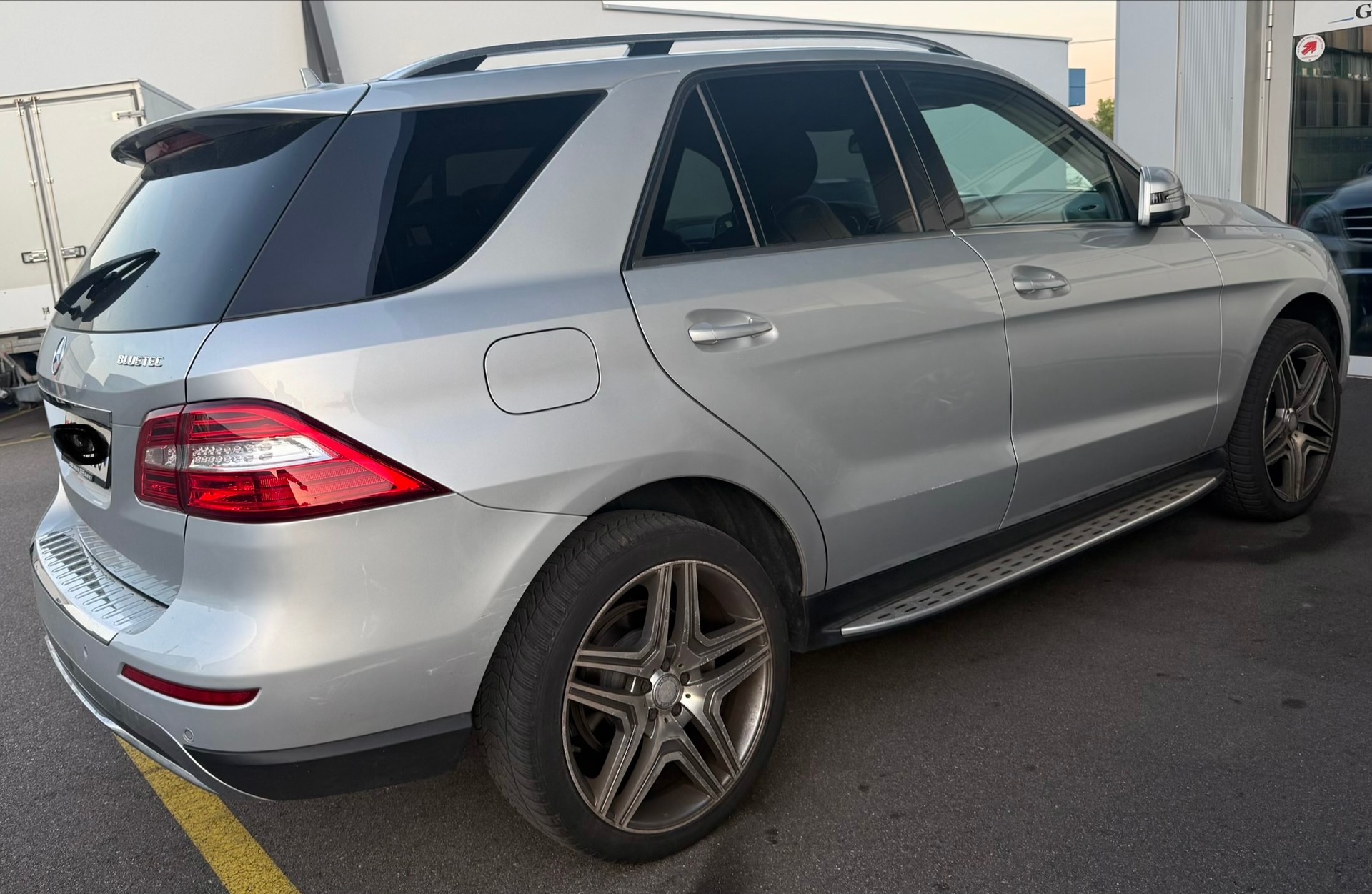 MERCEDES-BENZ ML 350 BlueTEC Executive 4Matic 7G-Tronic-image-3