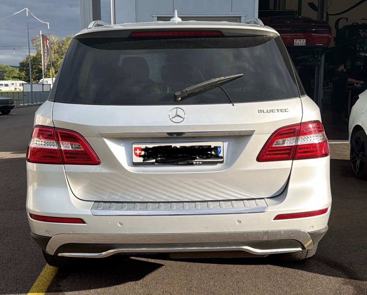 MERCEDES-BENZ ML 350 BlueTEC Executive 4Matic 7G-Tronic-image-6
