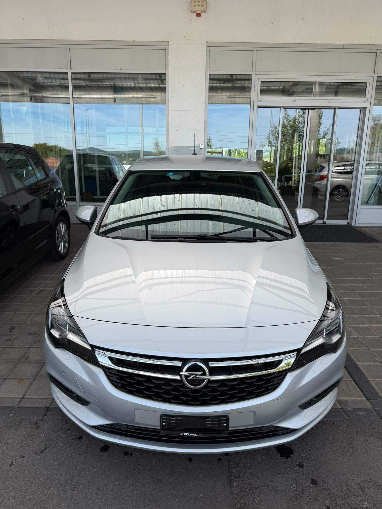 OPEL Astra 1.4i Turbo Enjoy Automatic-image-1