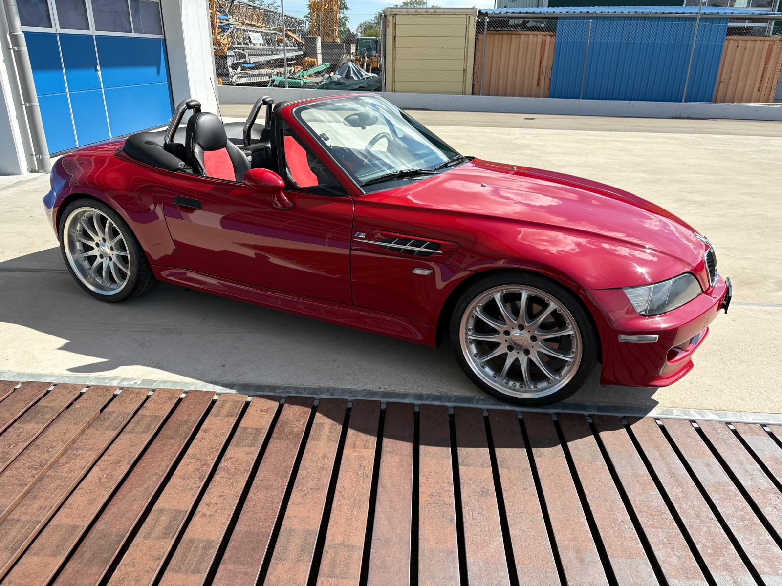 BMW M Roadster-image-0
