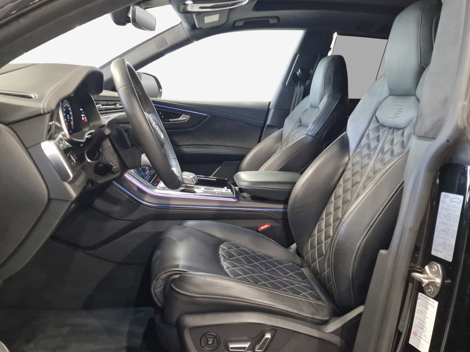 AUDI SQ8 SUV TFSI quattro tiptronic-image-7
