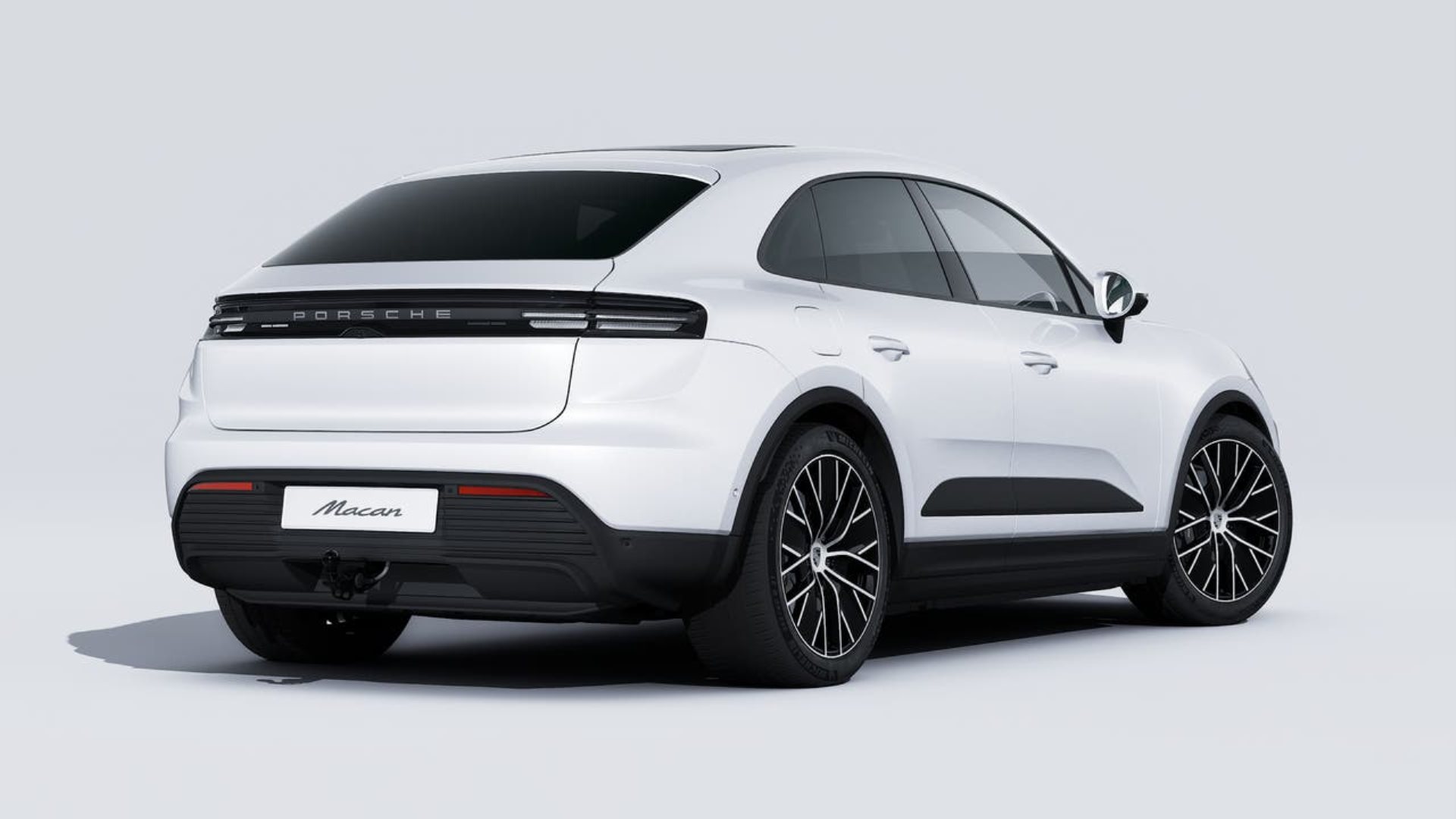 PORSCHE Macan 4-image-8