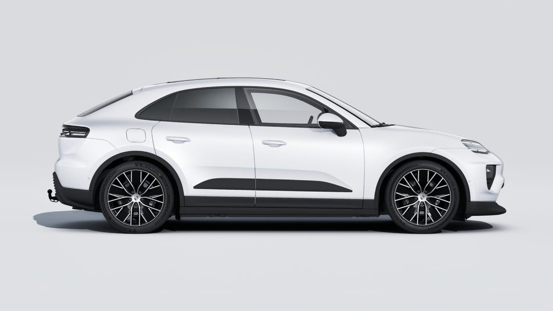 PORSCHE Macan 4-image-5