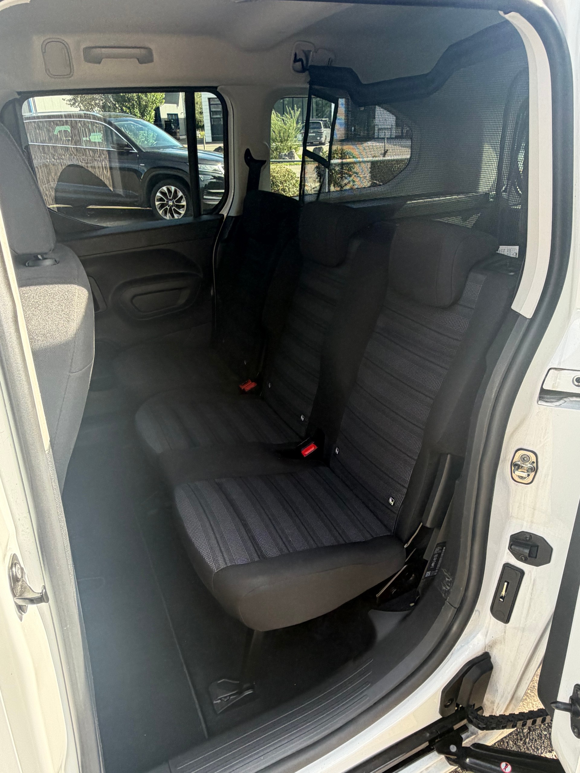 OPEL Combo Life XL 1.2 Enjoy-image-10