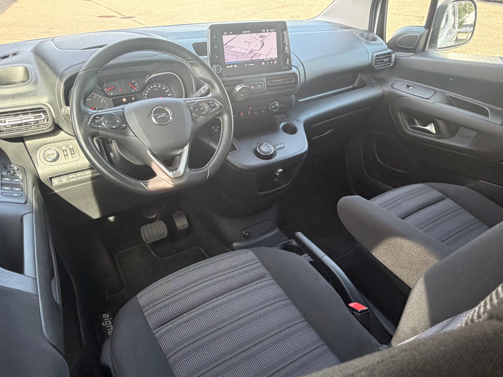 OPEL Combo Life XL 1.2 Enjoy-image-6