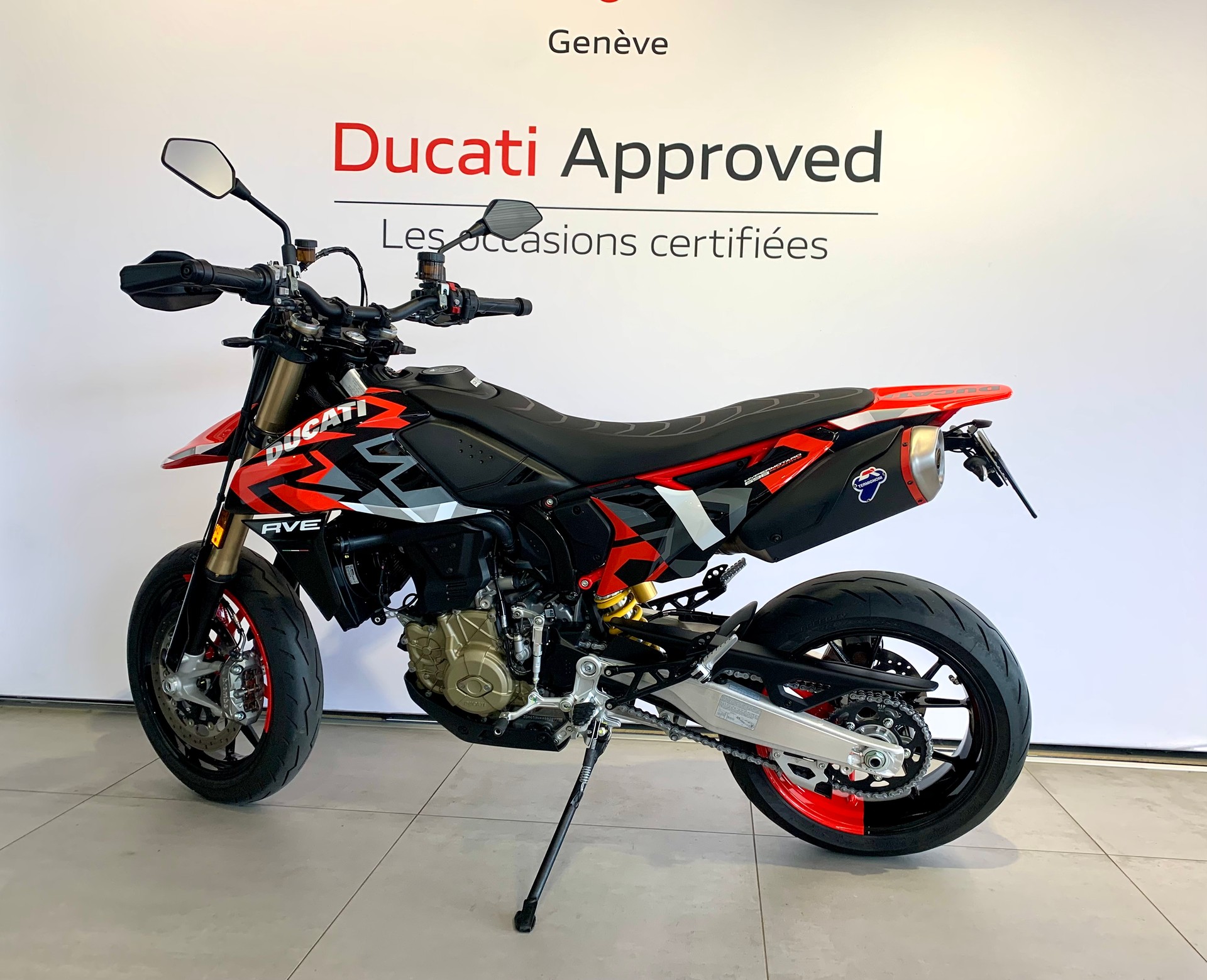 DUCATI Hypermotard 698 Mono RVE-showroom-element-1