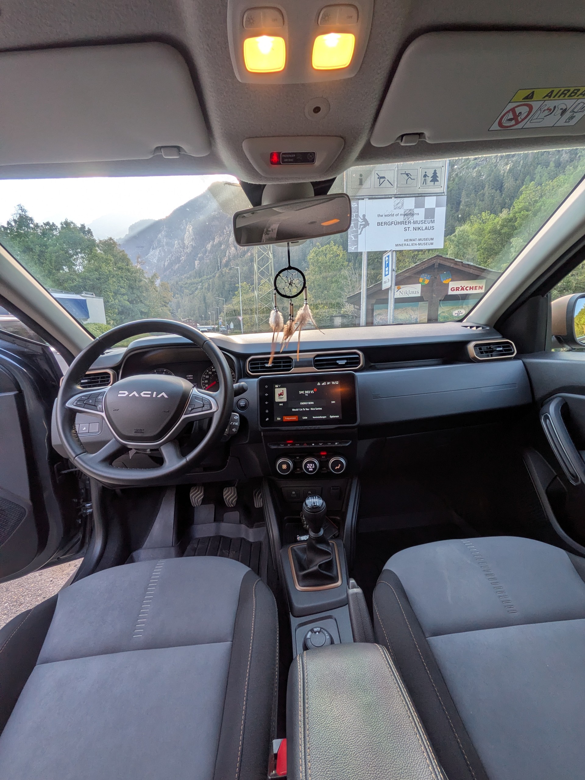 DACIA 1.5 Blue dCi Extreme 4WD-image-6