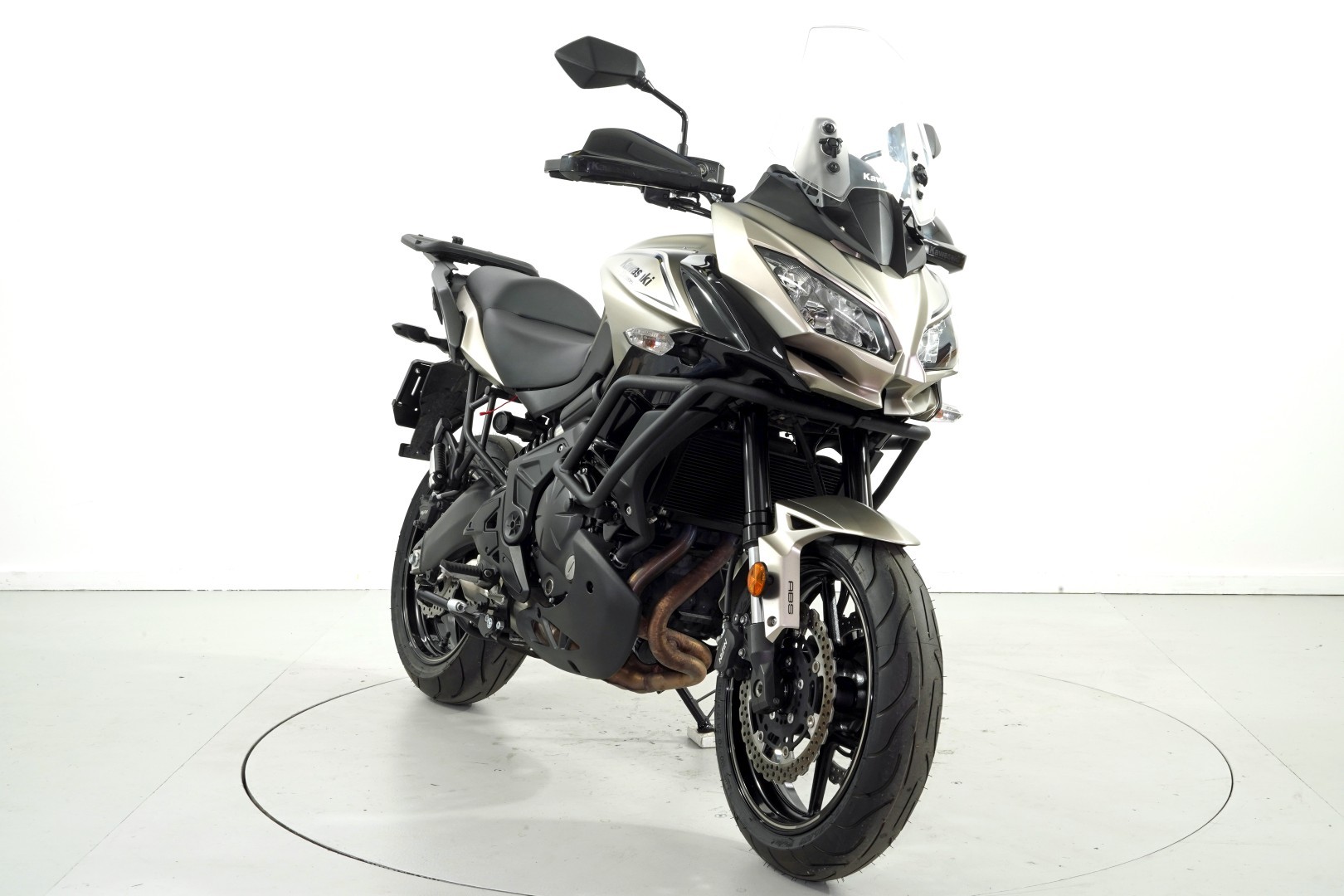 KAWASAKI Versys 650 ABS-showroom-element-1
