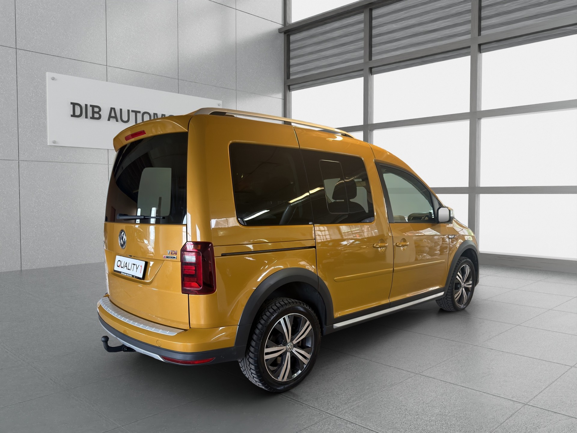 VW Caddy Alltrack 2.0 TDI 4Motion DSG*AUTOMATIC*AHK*-image-3