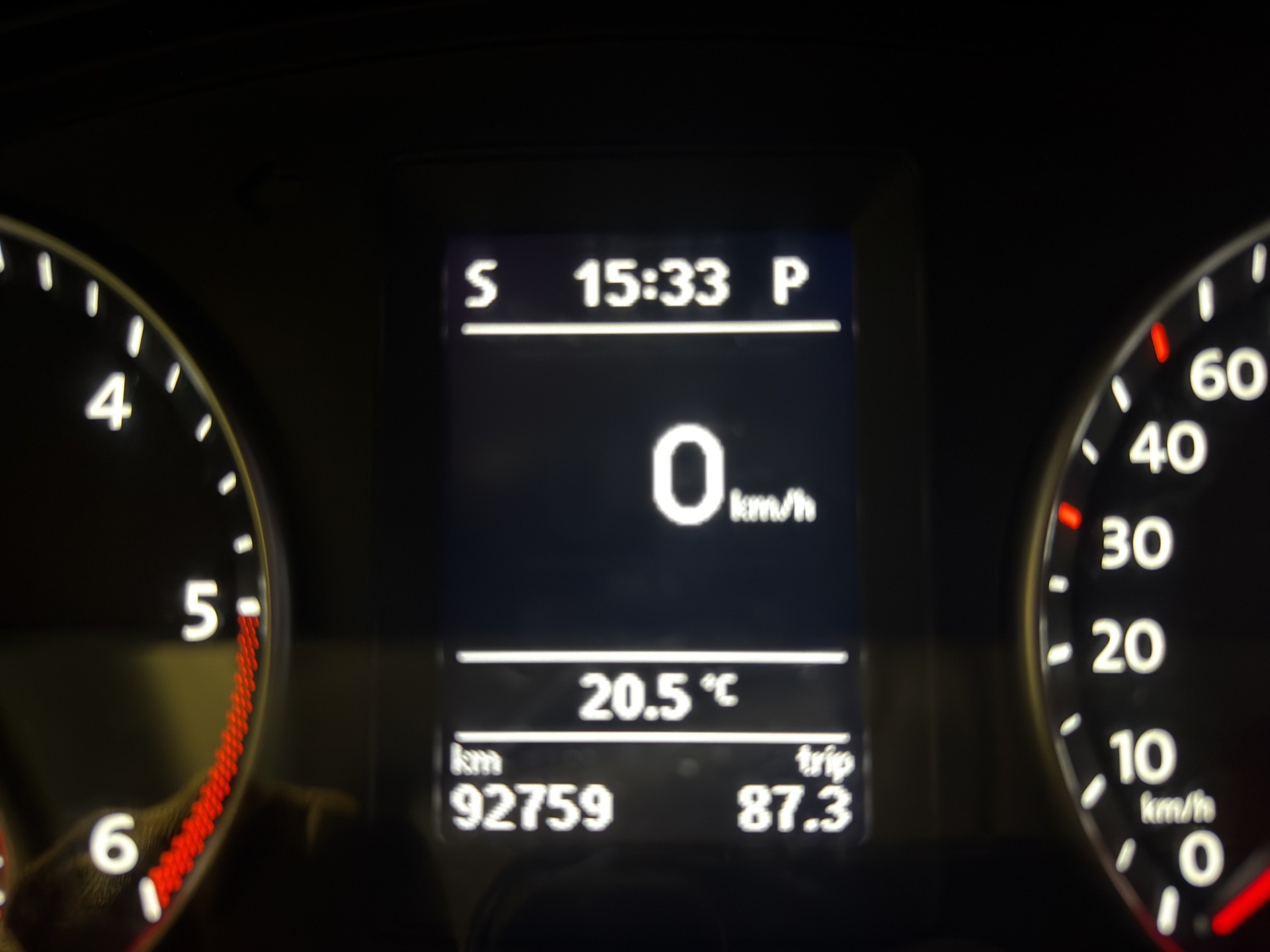 VW Caddy Alltrack 2.0 TDI 4Motion DSG*AUTOMATIC*AHK*-image-20