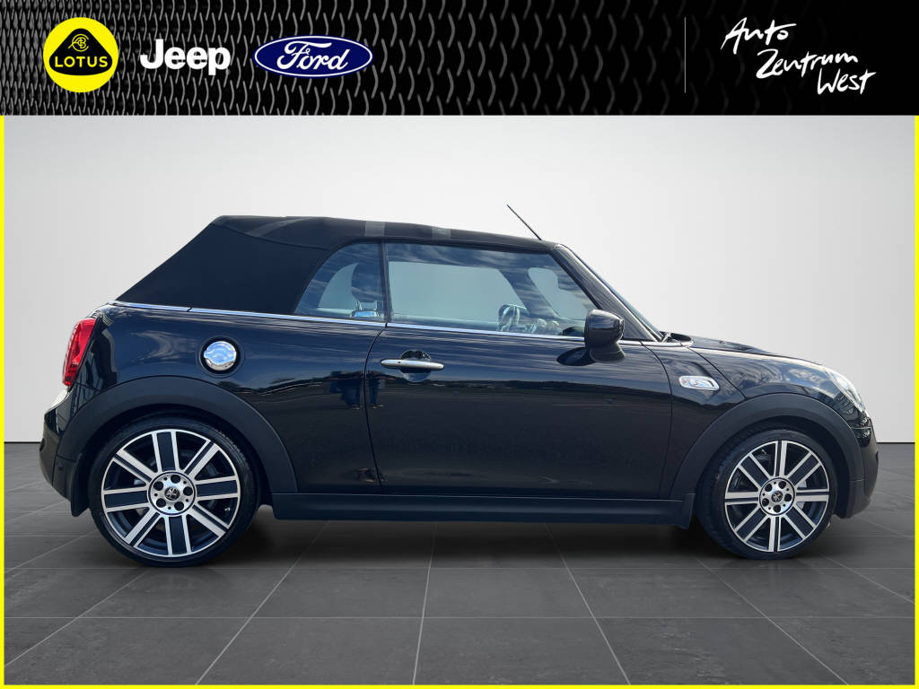 MINI Cabrio 2.0i Cooper S-image-5