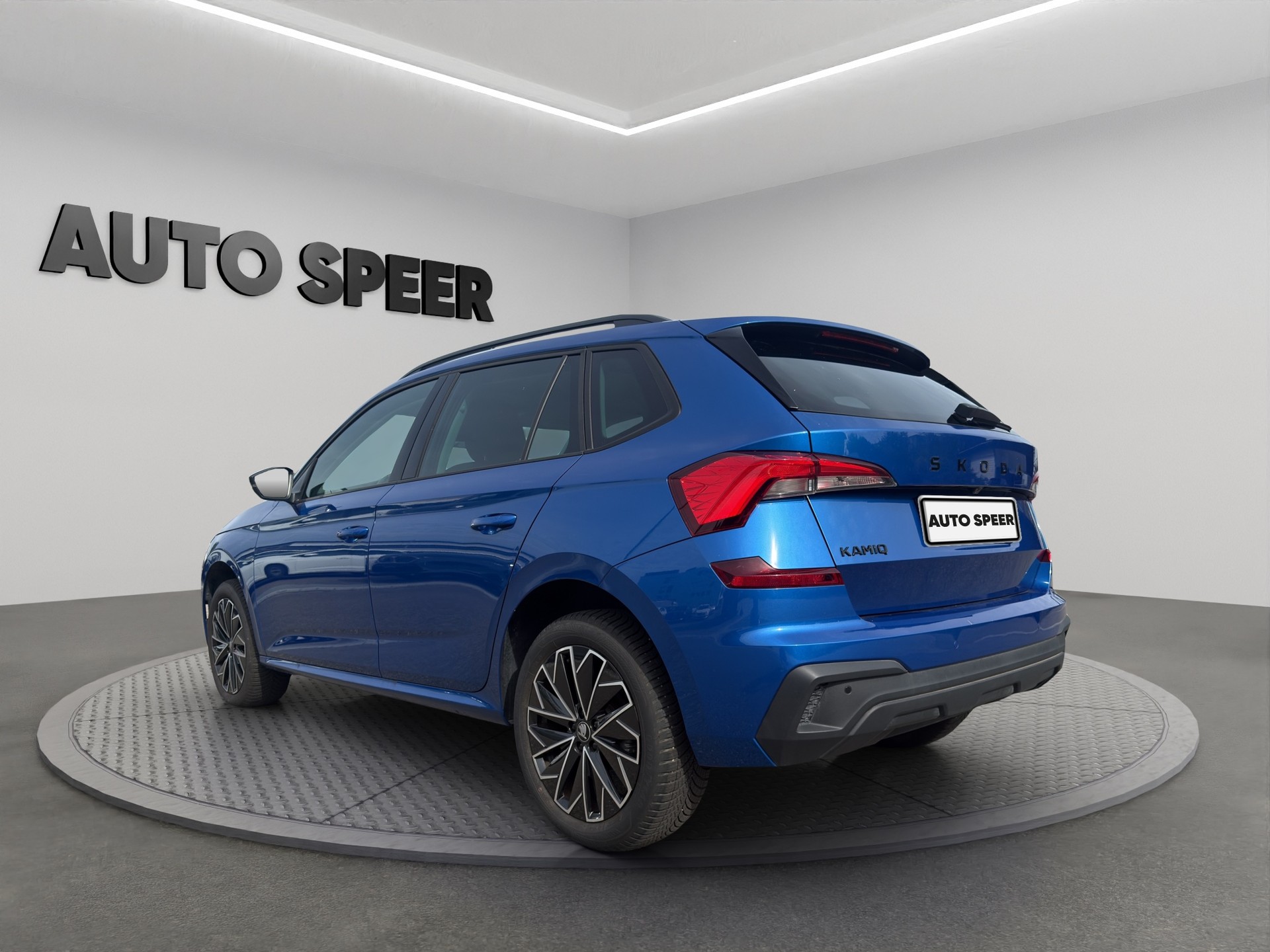 SKODA Kamiq Black Style 1.0 TSI DSG7+Kamera+LED+Sitzh-image-5