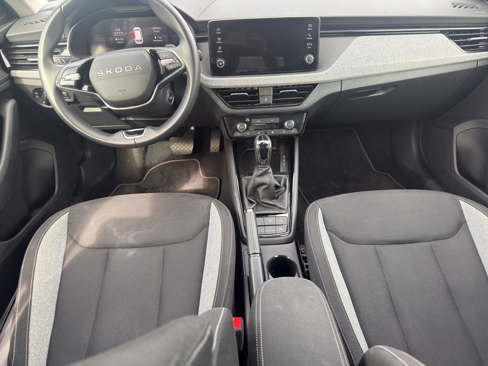 SKODA Kamiq Black Style 1.0 TSI DSG7+Kamera+LED+Sitzh-image-10