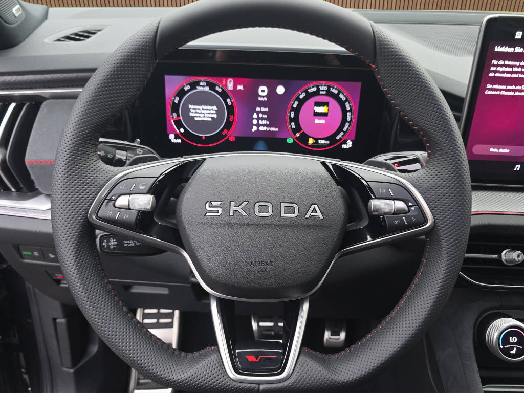 SKODA Kodiaq 2.0 TSI RS 4x4 /7-Plätzer-image-15