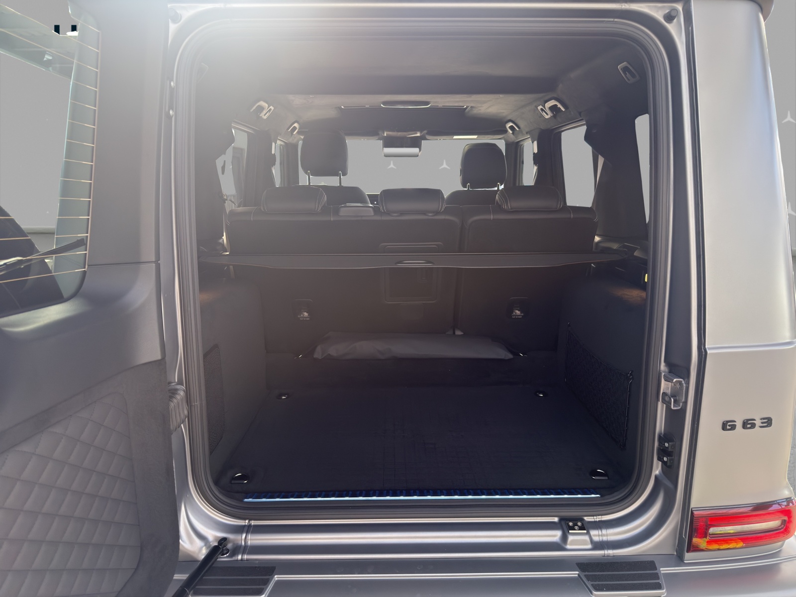 MERCEDES-BENZ G 63 AMG 9G-Tronic-image-14