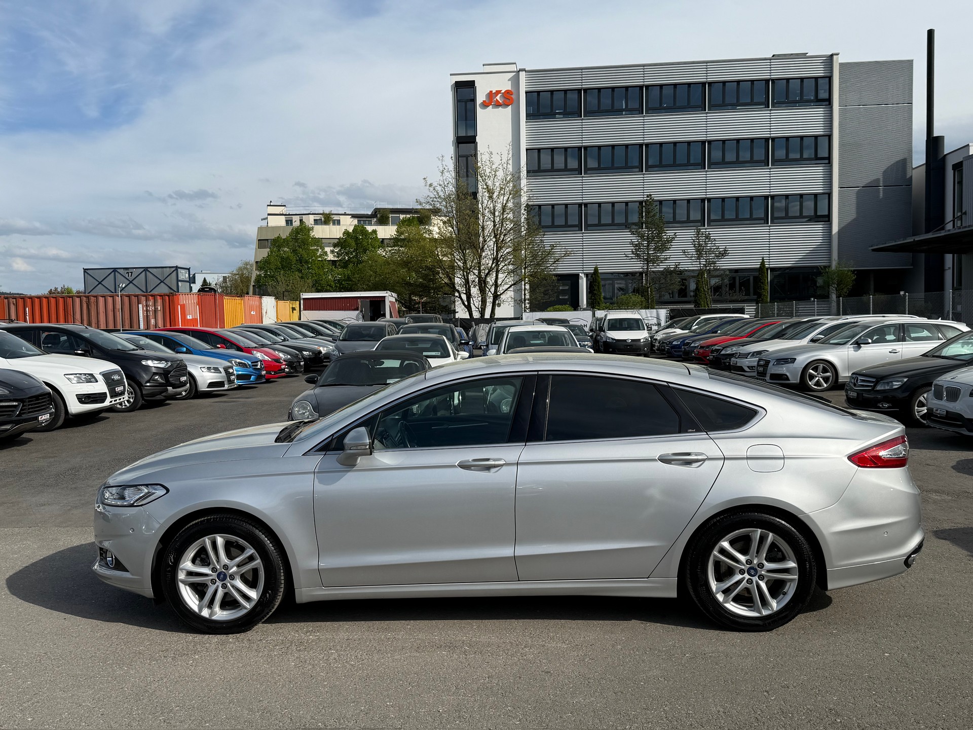 FORD Mondeo 2.0 TDCi Titanium AWD PowerShift / Frisch ab MFK / 1 Jahr Garantie / Rückfahrkamera / Navi / AHK 2000kg-image-7