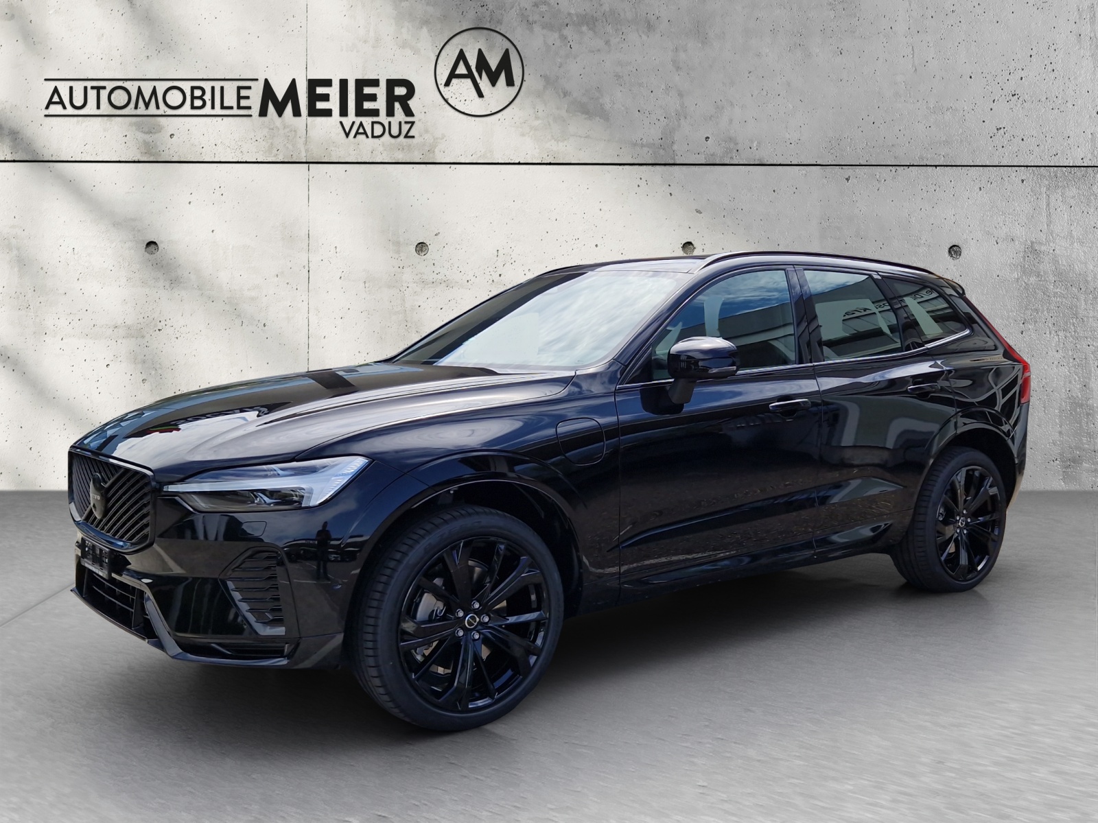 VOLVO XC60 2.0 T8 TE Black Edition eAWD-image-0