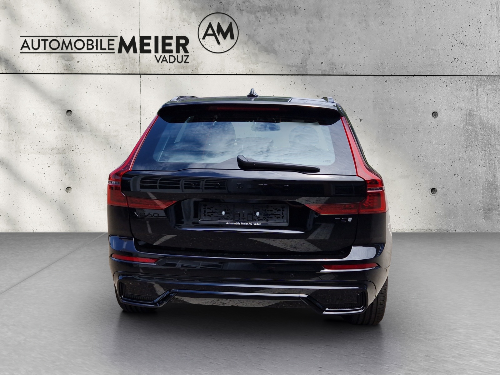 VOLVO XC60 2.0 T8 TE Black Edition eAWD-image-3