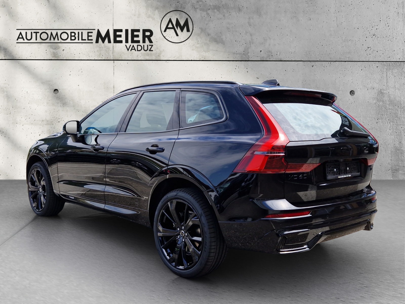 VOLVO XC60 2.0 T8 TE Black Edition eAWD-image-5