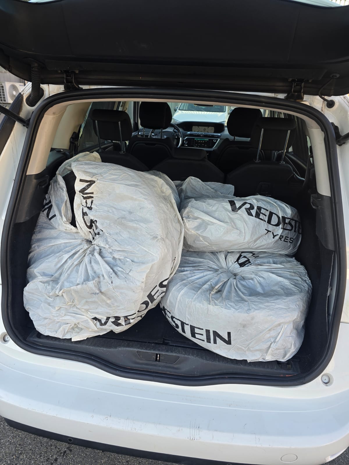 CITROEN Grand C4 Picasso 1.6 BlueHDi Exclusive EAT6-image-7