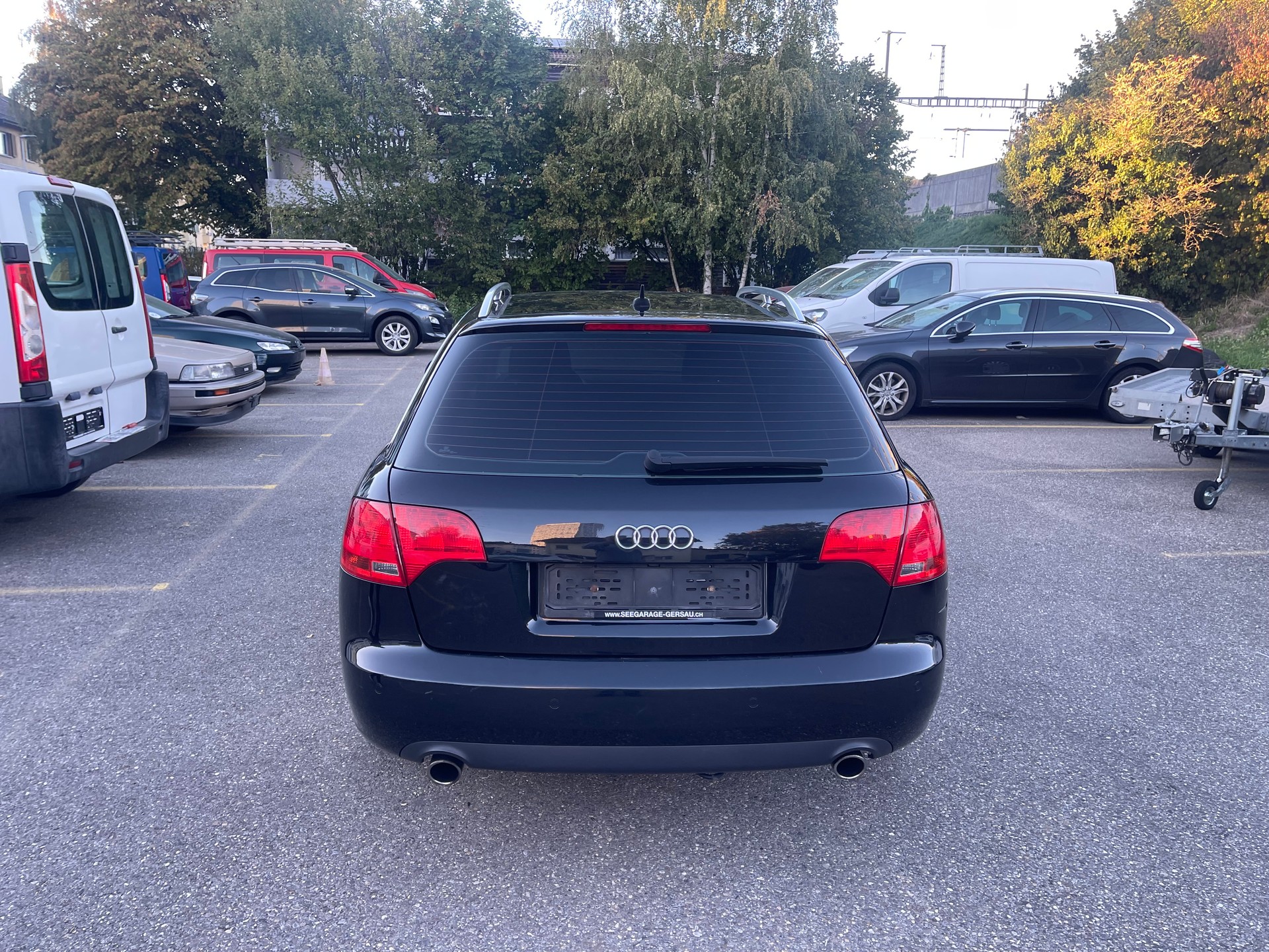AUDI A4 Avant 3.2 FSI multitronic-image-4