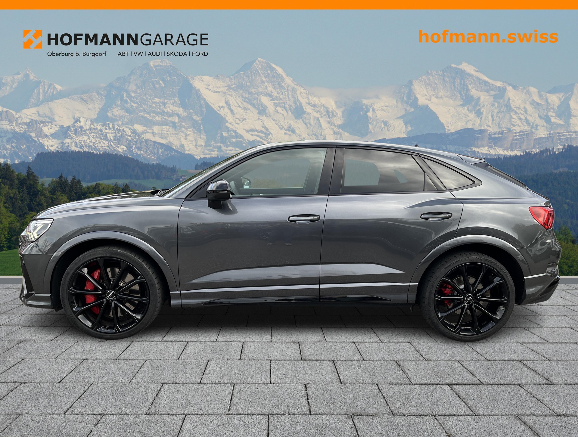 AUDI RS Q3 Sportback quattro S tronic-showroom-element-1
