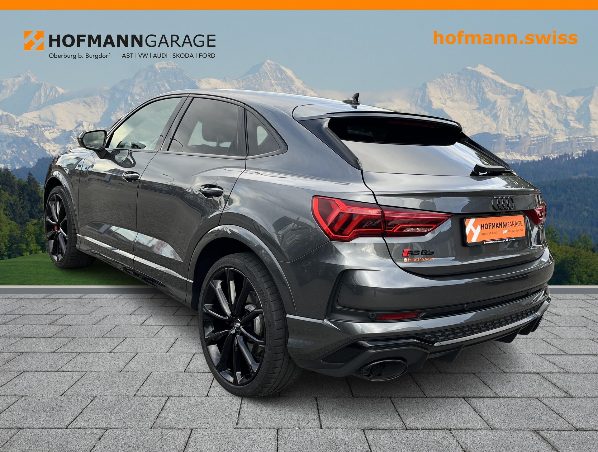 AUDI RS Q3 Sportback quattro S tronic-showroom-element-2
