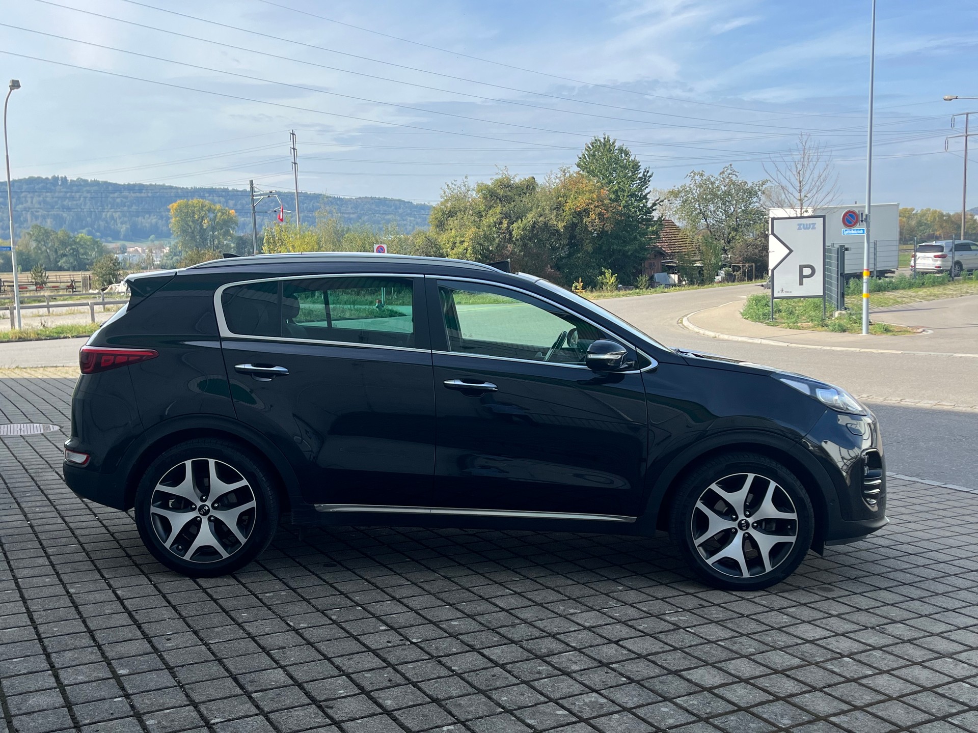 KIA Sportage 2.0CRDi Style GT Line 4WD Automat-image-3