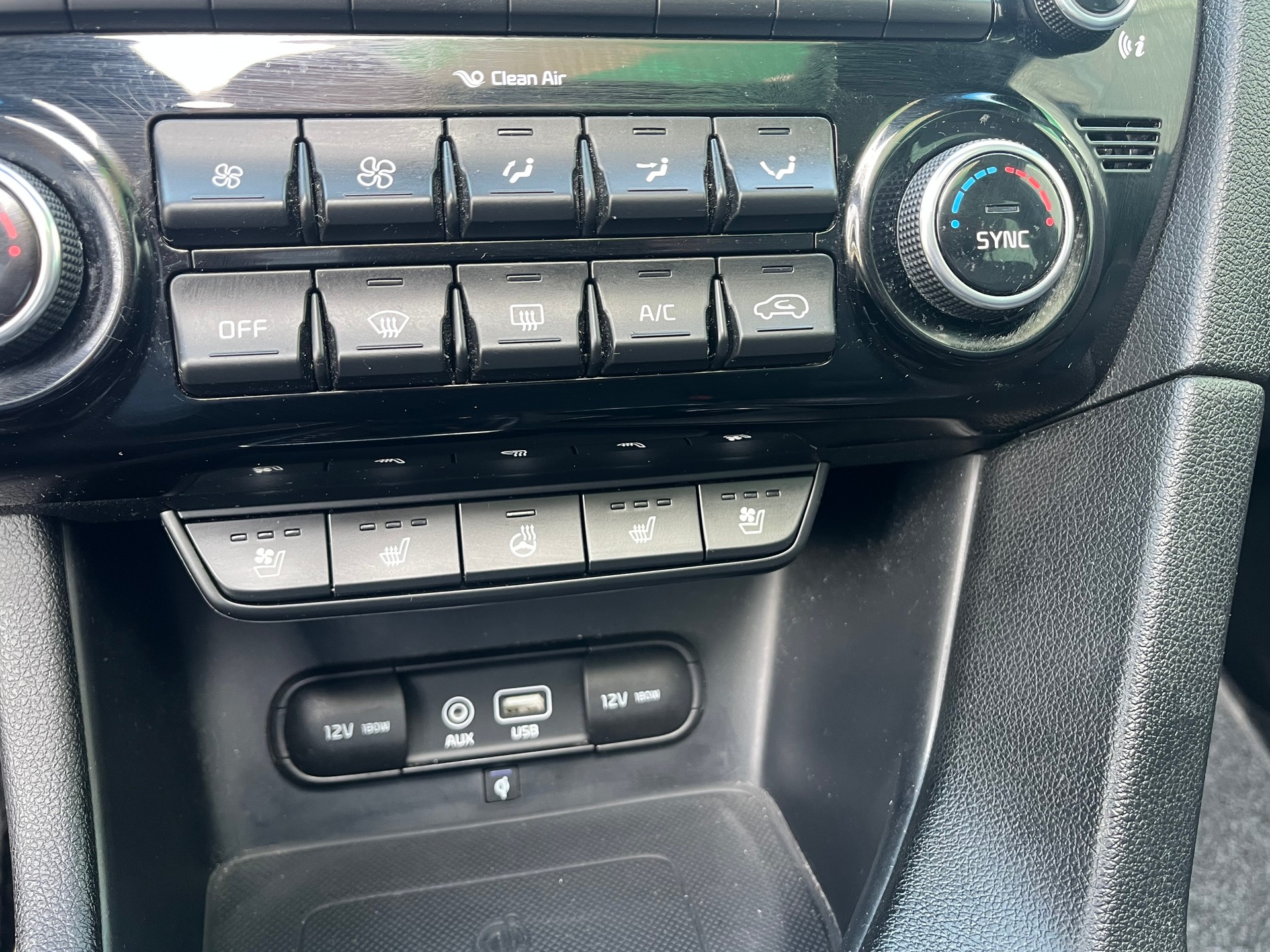 KIA Sportage 2.0CRDi Style GT Line 4WD Automat-image-13