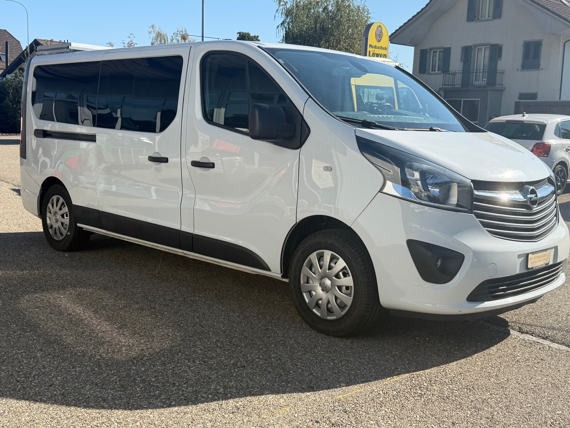OPEL Vivaro 16 CDTI Extralang-image-1